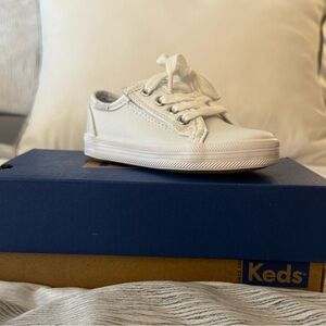 Keds toddler size 5 leather Kickstart Junior